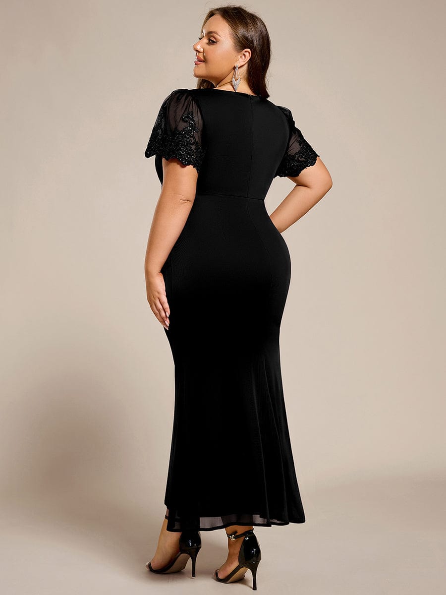 Plus Size Short Sleeve Fishtail V-Neck Beaded Formal Dress #color_Black