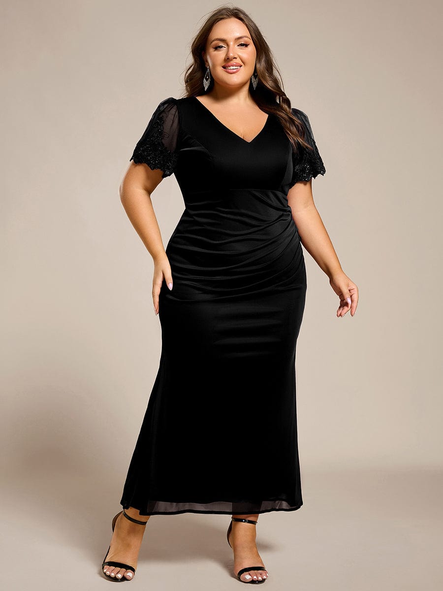 Plus Size Short Sleeve Fishtail V-Neck Beaded Formal Dress #color_Black