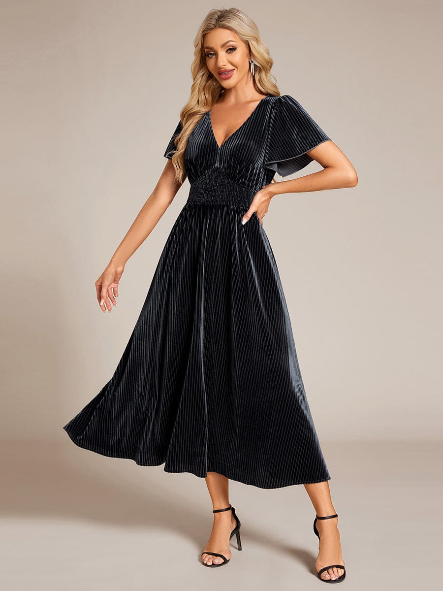 Graceful V-Neck Waist Design Short Sleeves Fall Velvet Midi Wedding Guest Dress #color_Grey Blue