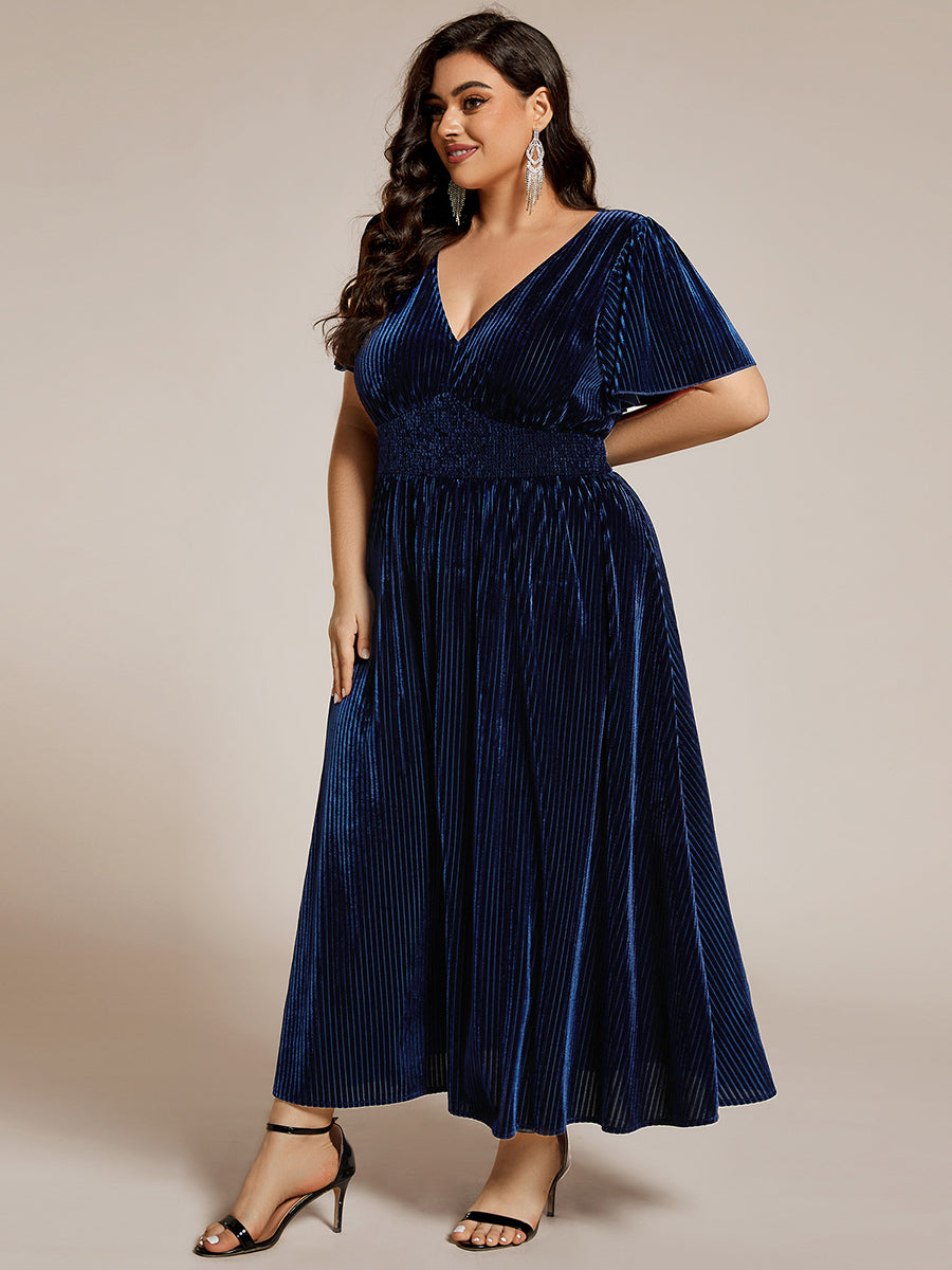 Plus Size A-line V-Neck Short Sleeve Pleated Velvet Fall Wedding Guest Dress #color_Navy Blue