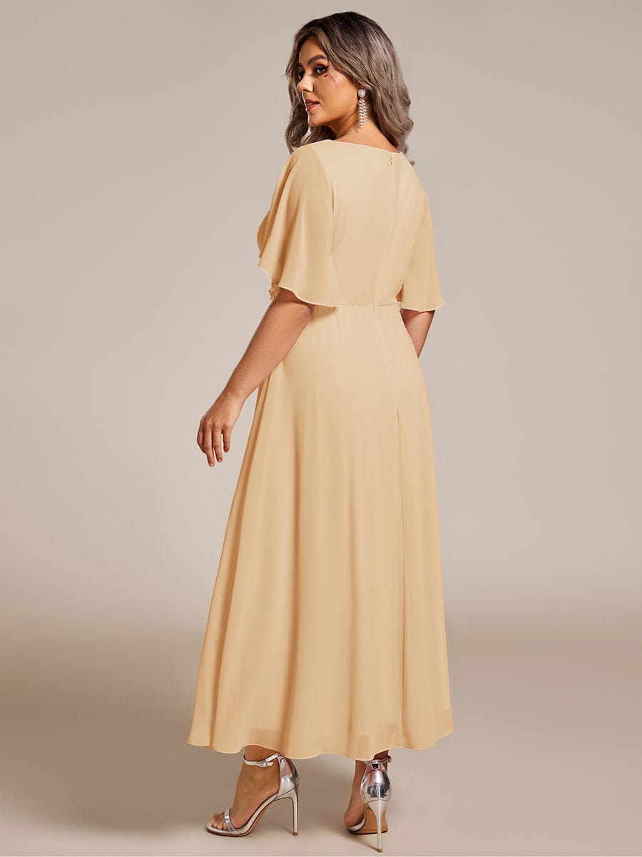 Short Sleeve V Neck Knee Length Mother of the Bride Dress #color_Champagne