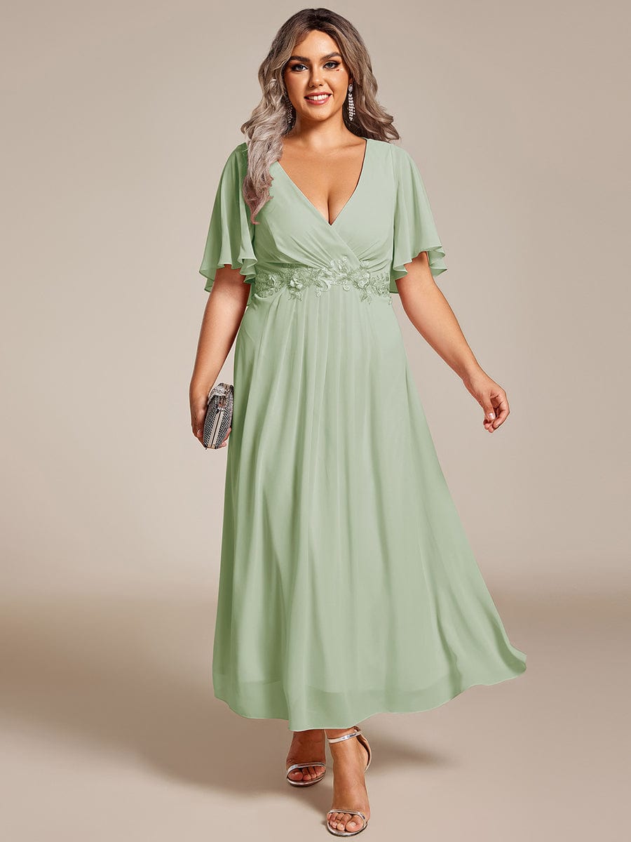 Short Sleeves V-Neck Tea Length Wedding Guest Dress with Floral Applique #color_Mint Green