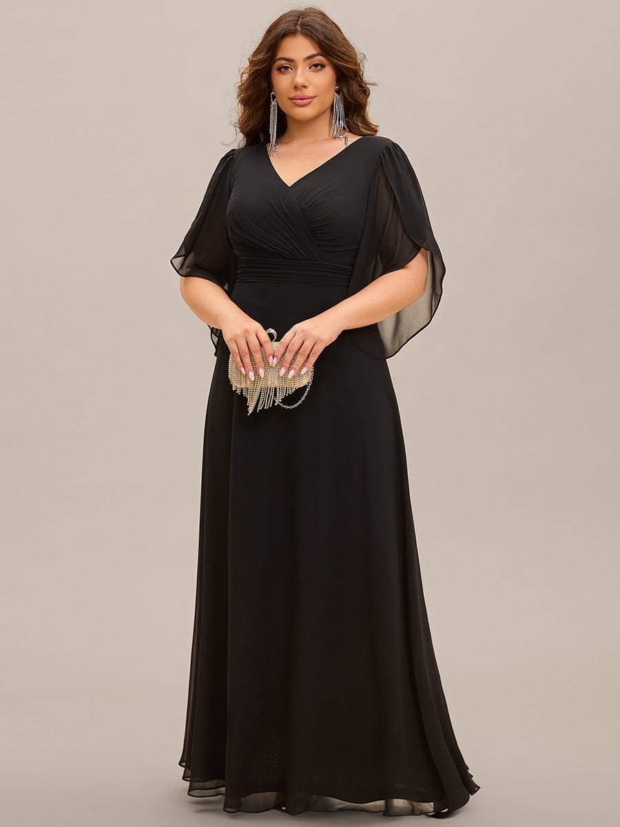 Plus Size Elegant Pleated Half Sleeve A-Line Maxi Mother of the Bride Dress #color_Black