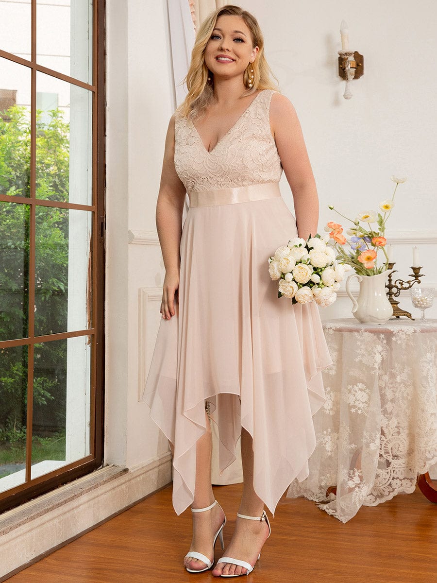 Plus Size Stunning V Neck Lace & Chiffon Prom Dress for Women #color_Blush