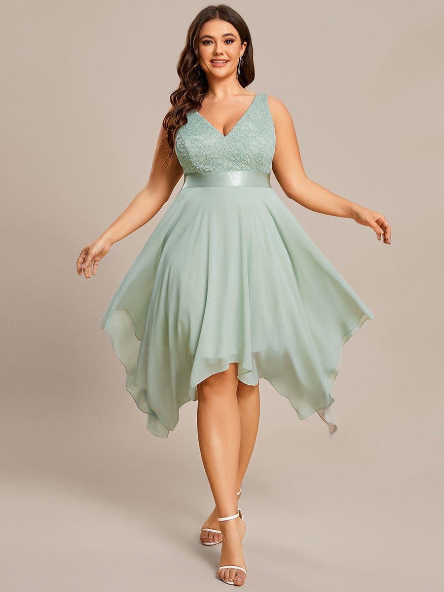 pretty COSTA|Plus Size Stunning V Neck Prom Lace Dress for Women