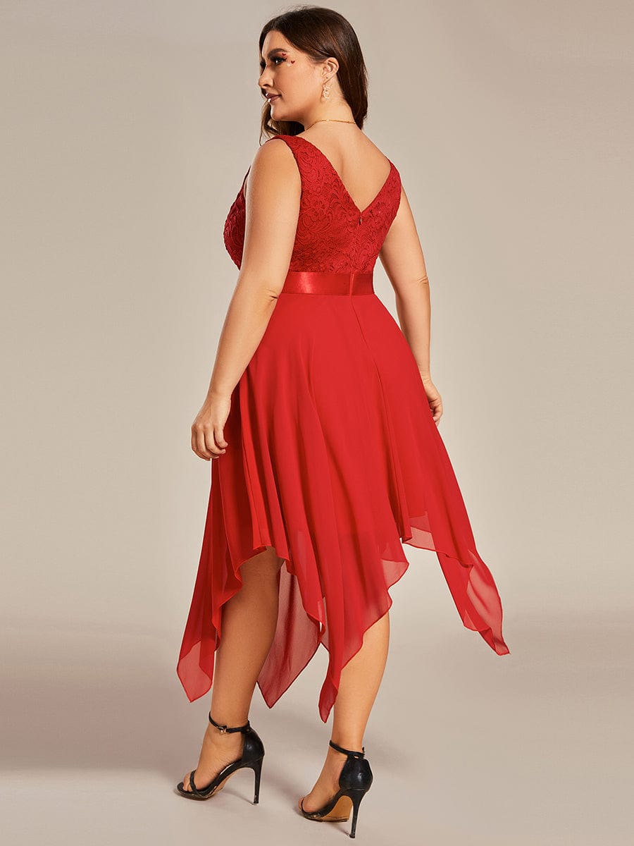 Plus Size Stunning V Neck Lace & Chiffon Prom Dress for Women #color_Red