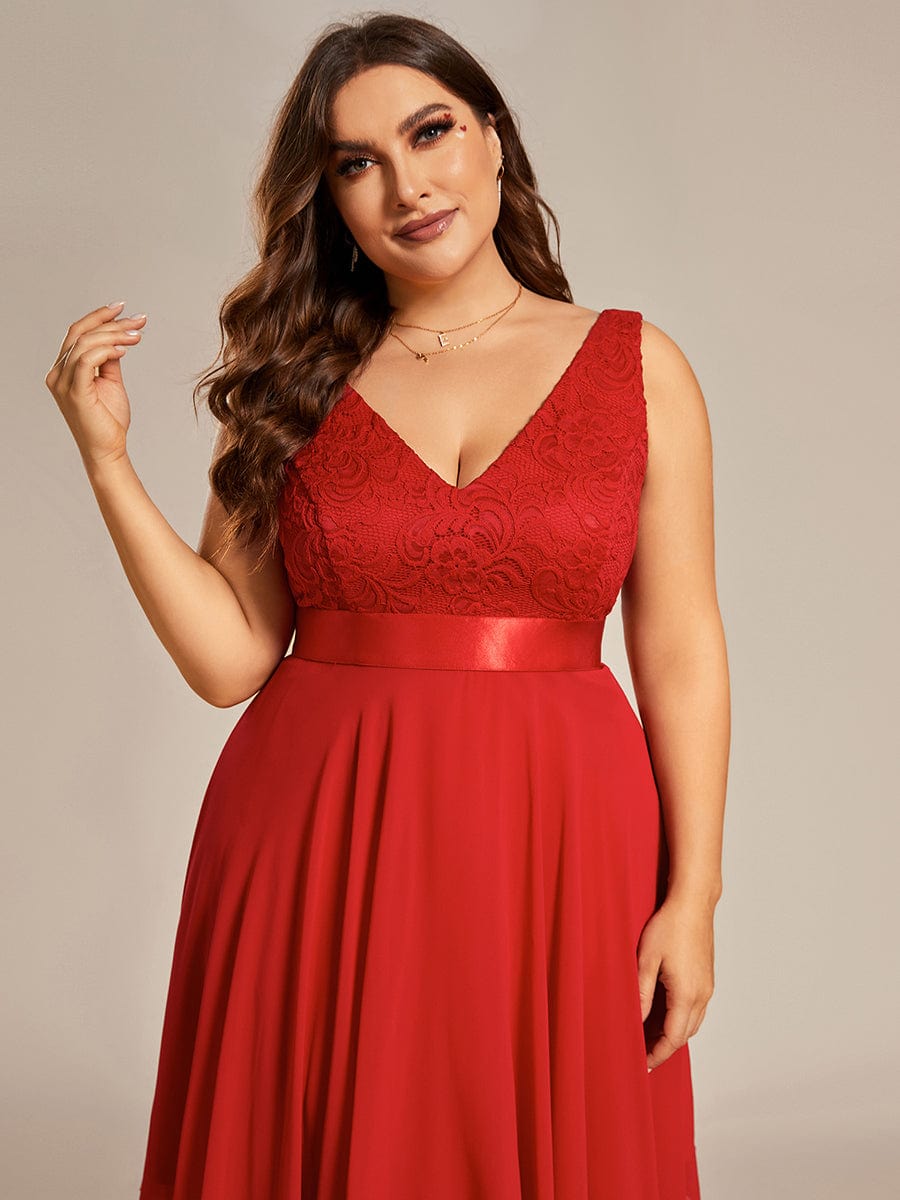 Plus Size Stunning V Neck Lace & Chiffon Prom Dress for Women #color_Red