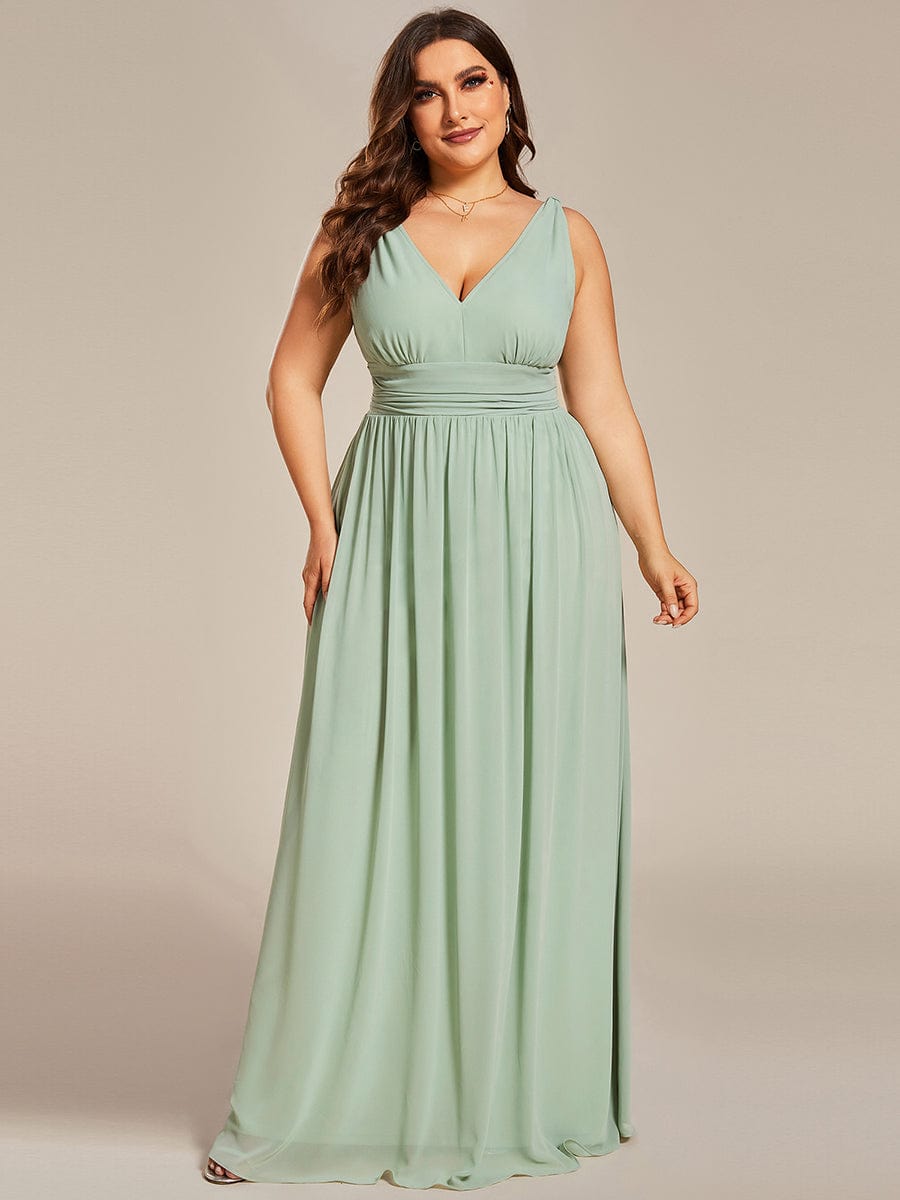 Plus Size Sleeveless V-Neck Semi-Formal Chiffon Bridesmaid Dress #color_Mint Green