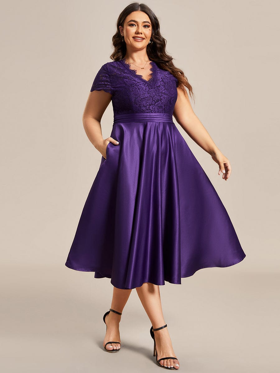 Plus Size V-neck Lace Bodice A-line Cocktail Dress with Sleeves #color_Dark Purple