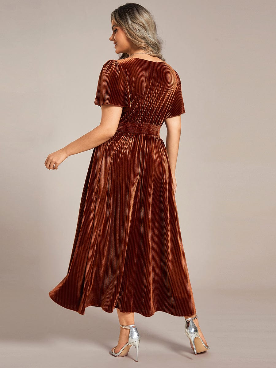 Plus Size A-line V-Neck Short Sleeve Pleated Velvet Fall Wedding Guest Dress #color_Caramel