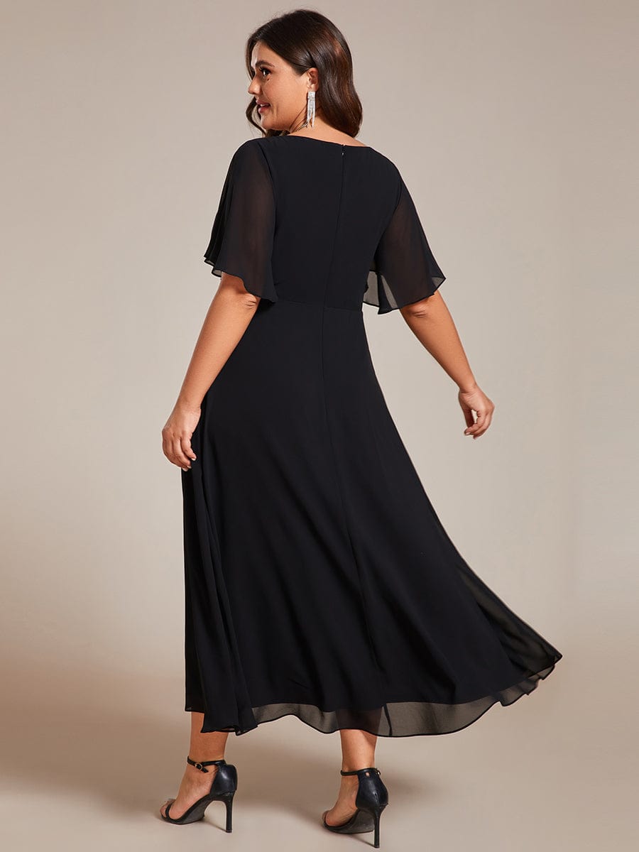 Plus Size Elegant Short Sleeves V-Neck Floral Applique Wedding Guest Dress  #color_Black