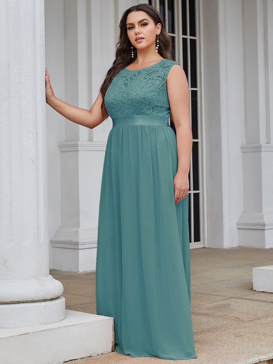 Plus Size Classic Round Neck V Back A-Line Chiffon Bridesmaid Dresses with Lace #color_Light Teal 