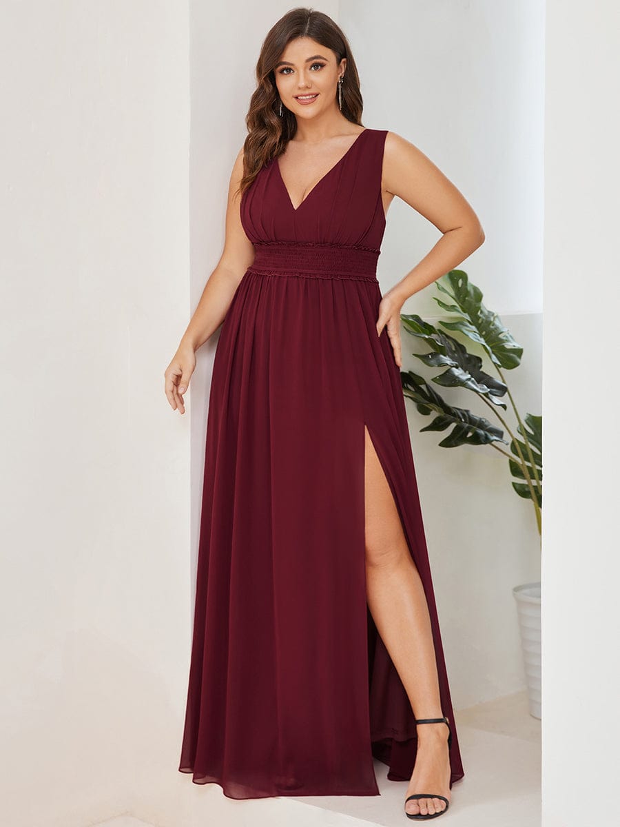 Plus Size V-Neck Sleeveless Pleated Chiffon Evening Dress #Color_Burgundy